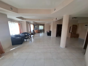 Inchiriez apartament 3 camere Andrei Saguna + loc parcare ID:RH-45483-property