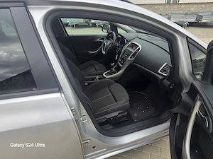 Opel astra j, 1686 cmc, 110 cp euro 5, diesel - imagine 13