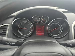 Opel astra j, 1686 cmc, 110 cp euro 5, diesel - imagine 18