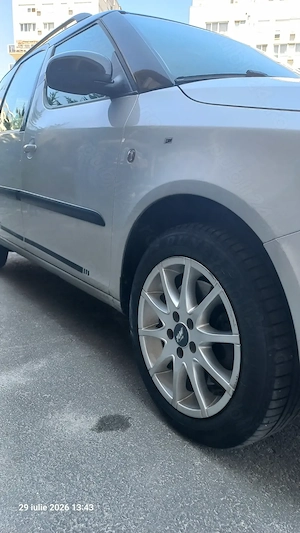 Skoda Roomster 1.6 TDi 2014 - imagine 8