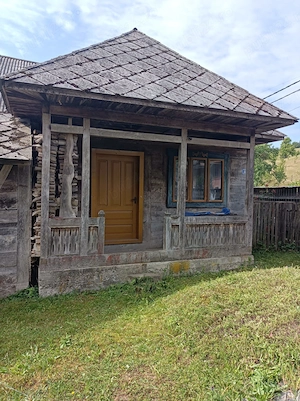 CASĂ + 3,5 ha TEREN lângă Mănăstirea Strâmtura, Valea Izei, Maramureș - imagine 3