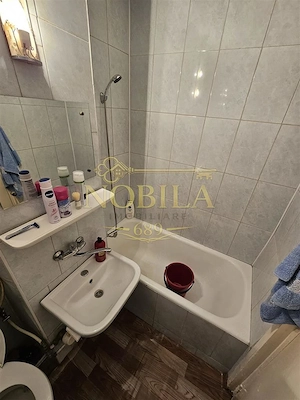 APARTAMENT de 108 mp  DE VANZARE CU 5 CAMERE, ET 1 IN STATIUNEA TURISTICA TG OCNA - imagine 17