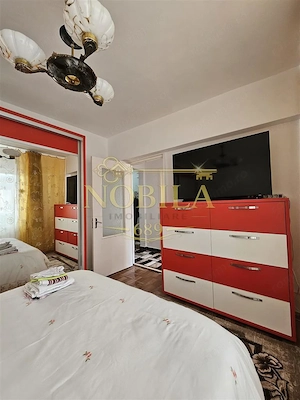 APARTAMENT de 108 mp  DE VANZARE CU 5 CAMERE, ET 1 IN STATIUNEA TURISTICA TG OCNA - imagine 20