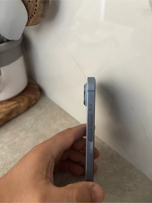 Vand iphone 14 albastru 