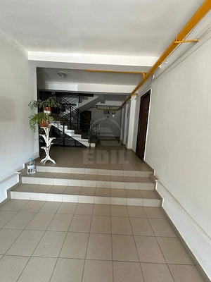 Apartament 2 camere semidecomandat zona Florilor - imagine 10