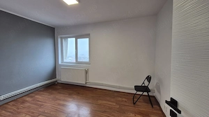 Vand Apartament 3 camere Decomandat Gaz Aer Conditionat