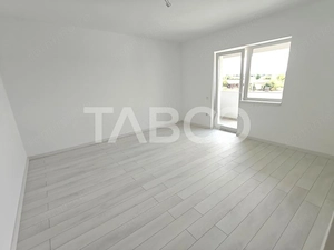 Apartament intabulat -la cheie-  decomandat 2 camere 60 mp utili  - imagine 1