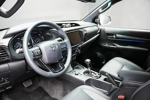 Toyota Hilux 2.8 DC AT MHEV Invincible  - imagine 10