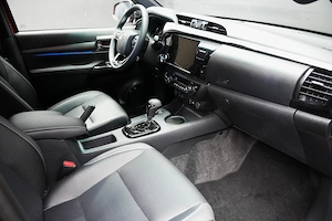 Toyota Hilux 2.8 DC AT MHEV Invincible  - imagine 11