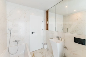 Apartament 3 camere, 95 mp, 2 parcari, zona UMF - imagine 18