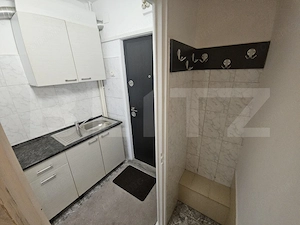 Garsoniera de vanzare, 22 mp, zona Nicolina - imagine 2