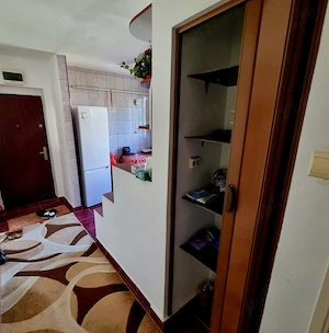 Proprietar, vand apartament 3 camere in Resita, garaj separat - imagine 7