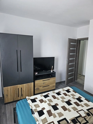 Vand apart.2 cam.decom,st.71 ,p,situat Miorita,ultramodern,etaj 6 din 8,cu centrala pe gaz. - imagine 8