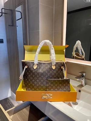 Geantă Louis Vuitton Neverfull, piele