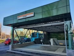 Drumul Taberei Favorit Metrou  Str Sibiu Garsoniera cf 1 an c-tie bl 1978