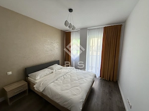 Apartament 2 camere zona Mall - imagine 2
