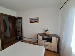 Apartament spatios - 3 camere - 2 bai - 67 mp - zona Lipovei - imagine 19