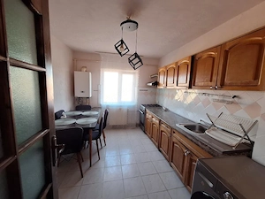 Apartament spatios - 3 camere - 2 bai - 67 mp - zona Lipovei - imagine 12