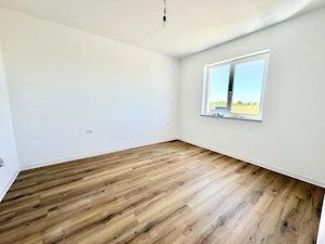 Duplex cu 3 camere | Posibilitate mansardare in Mosnita Noua - imagine 7