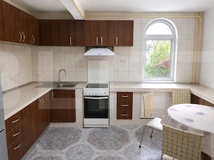 Apartament 3 camere, 77 mp, parter, mobilat, zona Girocului