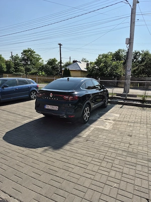 Renault Arkana An fabricatie 2022  - imagine 2