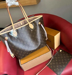 Geanta Louis Vuitton Neverfull, piele