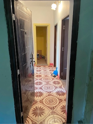 Vand apartament in Vânju Mare - imagine 4
