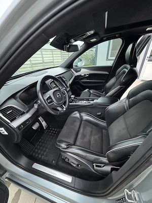 Volvo xc90 awd D5 R design model 2018 7 locuri - imagine 6