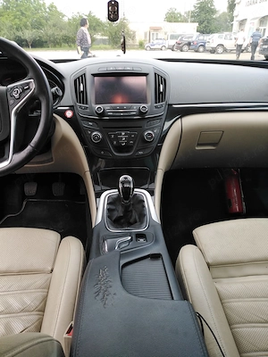 Opel Insignia Sports Tourer - imagine 3