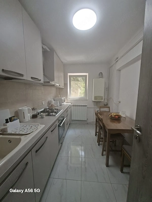 Închiriez apartament  - imagine 7