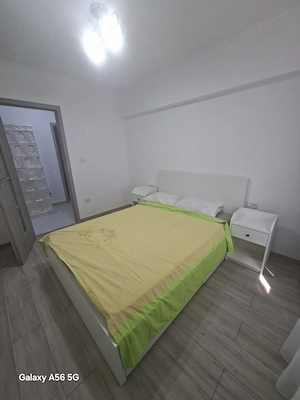 Închiriez apartament  - imagine 6