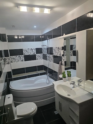 Propietar vând apartament la triplex.  - imagine 4