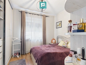 Apartament cu 2 camere și curte ultracentral - imagine 10