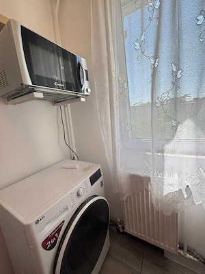 Apartament 3 camere, renovat, centrală termică, aer condiționat - Alexandru cel Bun - imagine 12