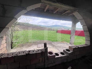 Casă la roșu de vânzare, 260 mp, zona Sântana de Mureș - imagine 8