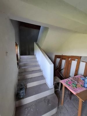 Vand vila P+1, 550 mp utili cu garaj terminata partial cu 4500mp teren in Novaci DN 67C - imagine 3