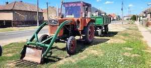 U650 cu incarcator frontal si remorca 5t - imagine 2