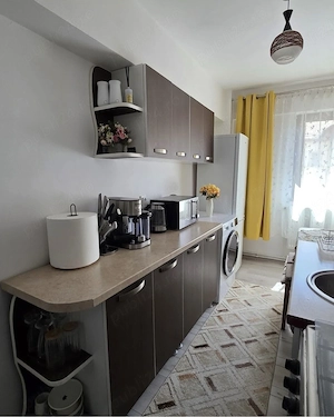 Apartament ultracentral Campeni  - imagine 2