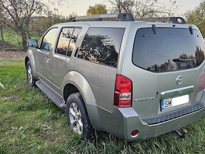 Nissan Pathfinder 2.5 dCi Aut LE - imagine 4