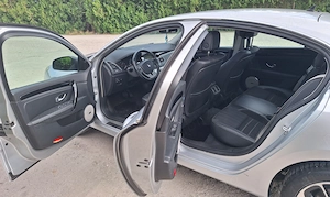 Renault Laguna 3 1.5 dci BOSE Edition  - imagine 6