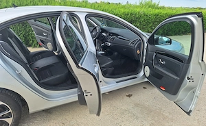 Renault Laguna 3 1.5 dci BOSE Edition  - imagine 7
