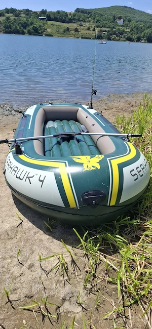 Vînd barca intex seawak4