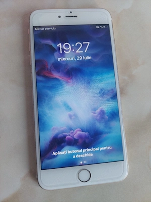 [6s+] Vând Apple iPhone 6s Plus Gold de 64Gb (cu bypass făcut) [poze reale]