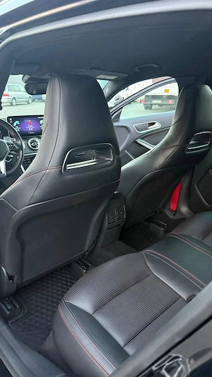 Mercedes GLA 220 AMG Line - imagine 9