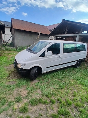 VAND URGENT Mercedes vito extra long 8+1