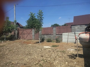 Casă de vânzare Giarmata Mare   teren 1.300 mp, poziție excelentă pe colț, cu două intrări auto - imagine 2