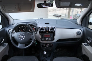 Dacia Lodgy 1.5 dci - imagine 9