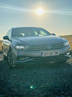 Volkswagen Passat B8 Facelift Business 2.0 TDI DSG   2022 - imagine 3