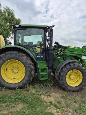 Tractor JOHN DEERE model 6130R FT4, An Fabricatie 2019 - imagine 3