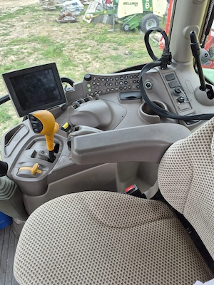 Tractor JOHN DEERE model 6130R FT4, An Fabricatie 2019 - imagine 5